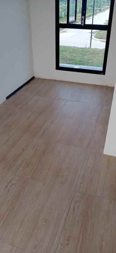 dijual rumah cluster silvercreek