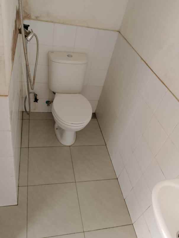 dijual rumah cluster travertine lippo