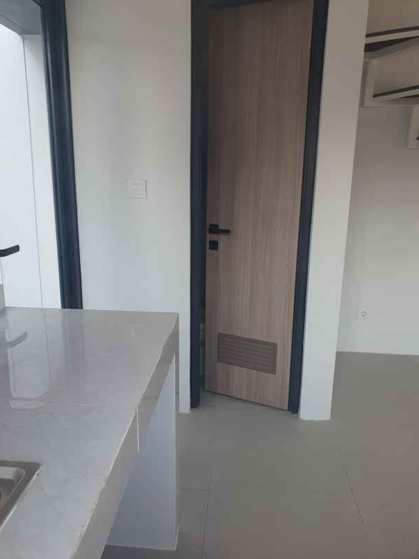 dijual rumah cluster xyz blu lippo cikarang