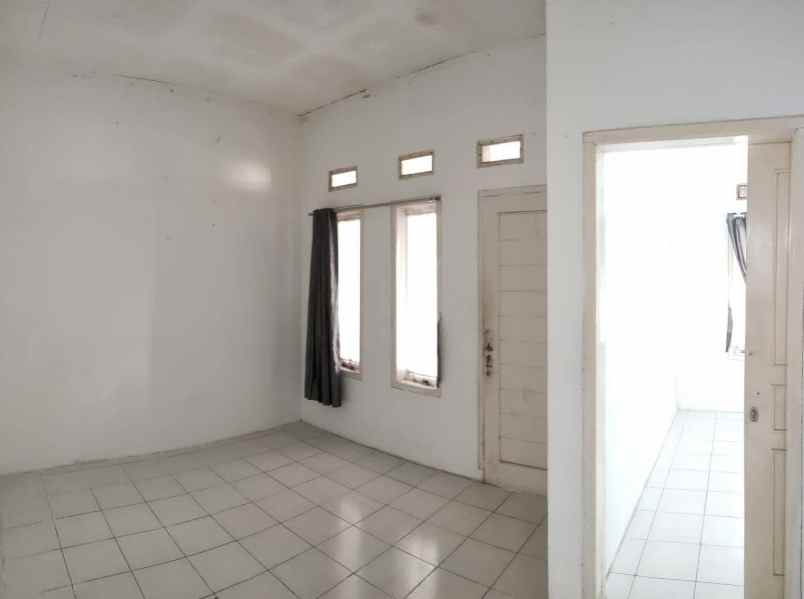 dijual rumah dalam cluster dekat cipageran