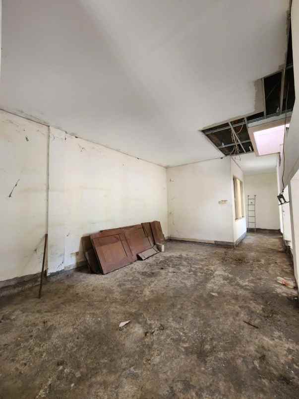 dijual rumah darmo sentosa raya jajar