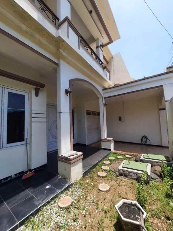 dijual rumah dharmahusada