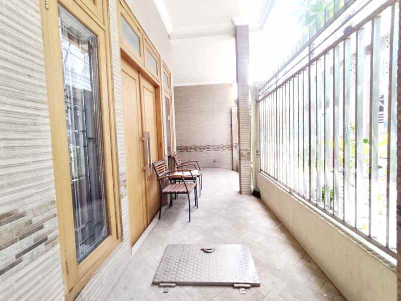 dijual rumah di bulak banteng surabaya utara strategis