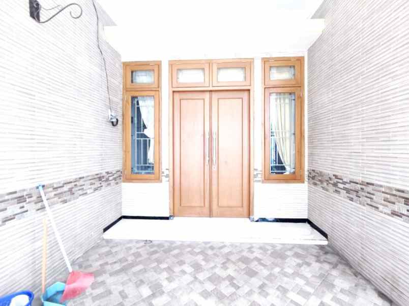 dijual rumah di bulak banteng surabaya utara strategis