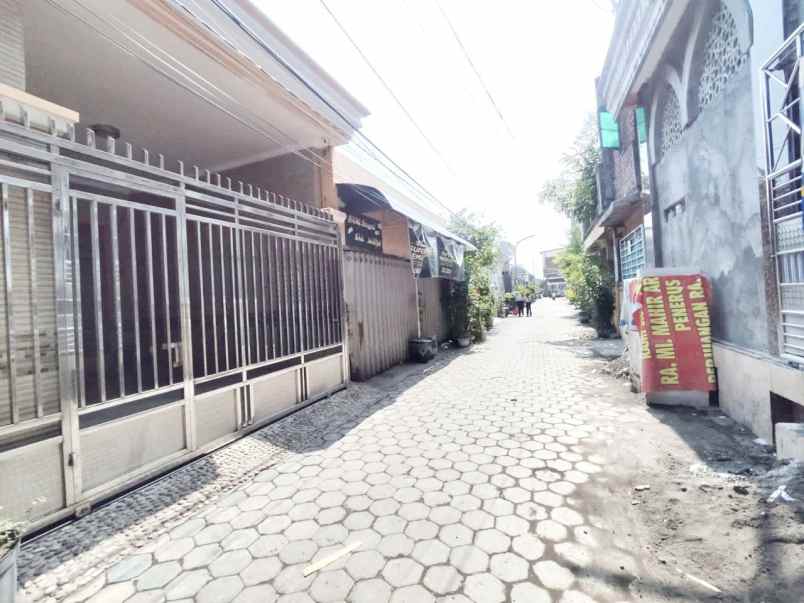 dijual rumah di bulak banteng surabaya utara strategis