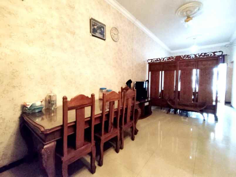 dijual rumah di bulak banteng surabaya utara strategis