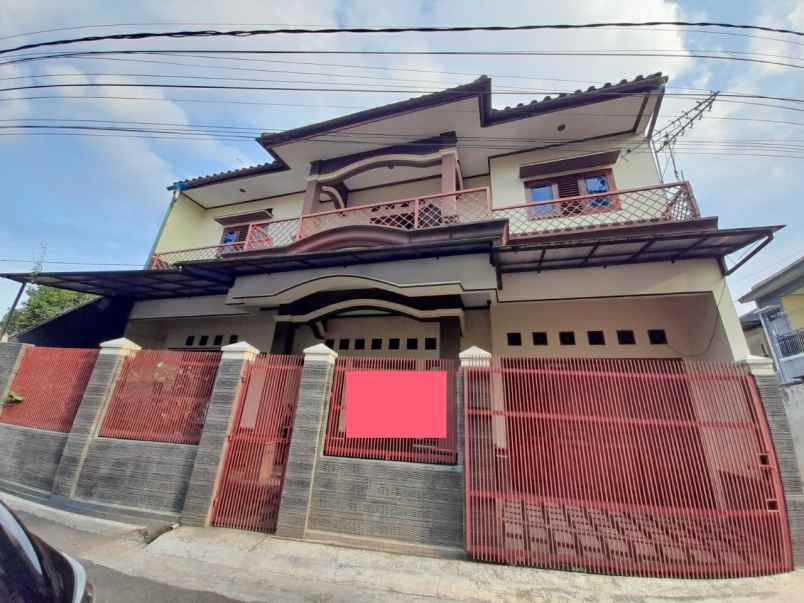 dijual rumah di cibeunying kidul cikutra