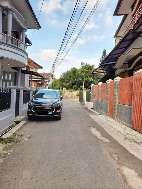 dijual rumah di cibeunying kidul cikutra