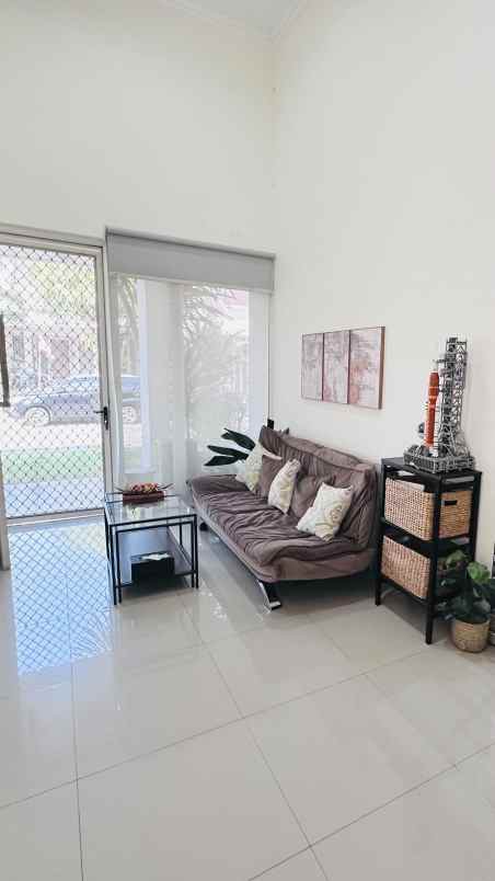 dijual rumah di graha padma krapyak semarang
