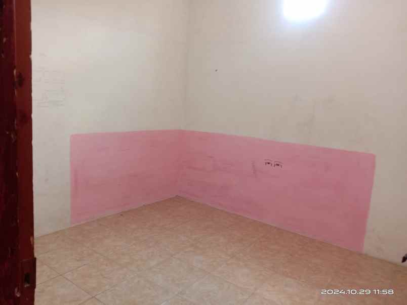 dijual rumah di jl kepuh gang 6 kec sukun malang