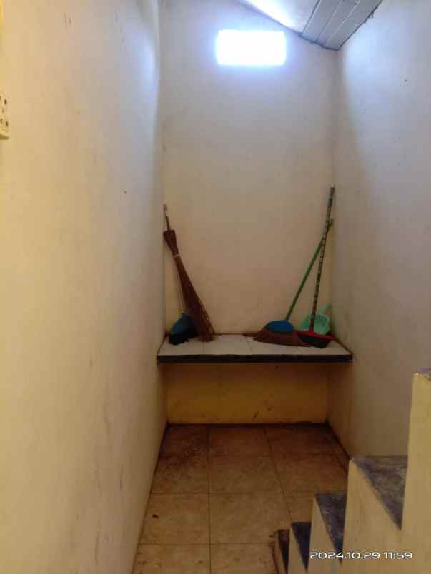 dijual rumah di jl kepuh gang 6 kec sukun malang