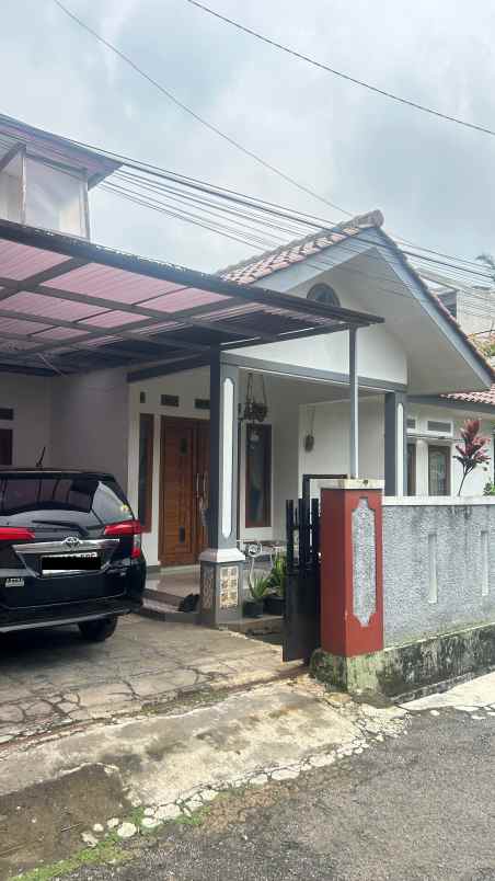 dijual rumah di sukaraja cicendo bandung