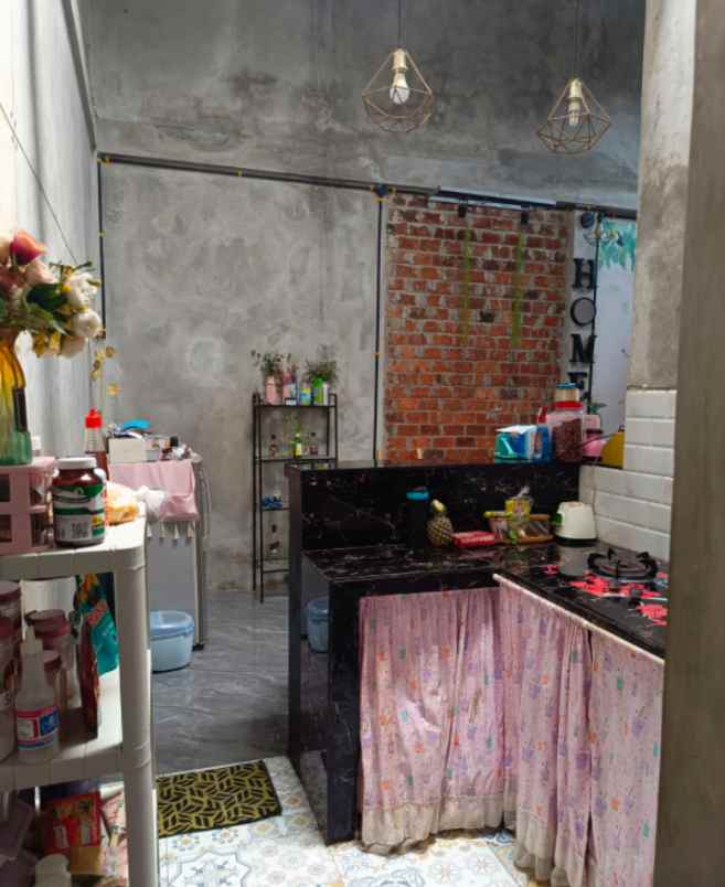 dijual rumah diover kredit rumah di