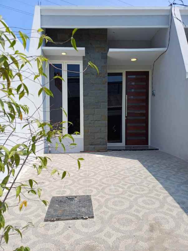 dijual rumah dukuh setro rawasan