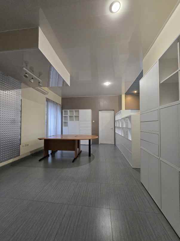 dijual rumah duren sawit