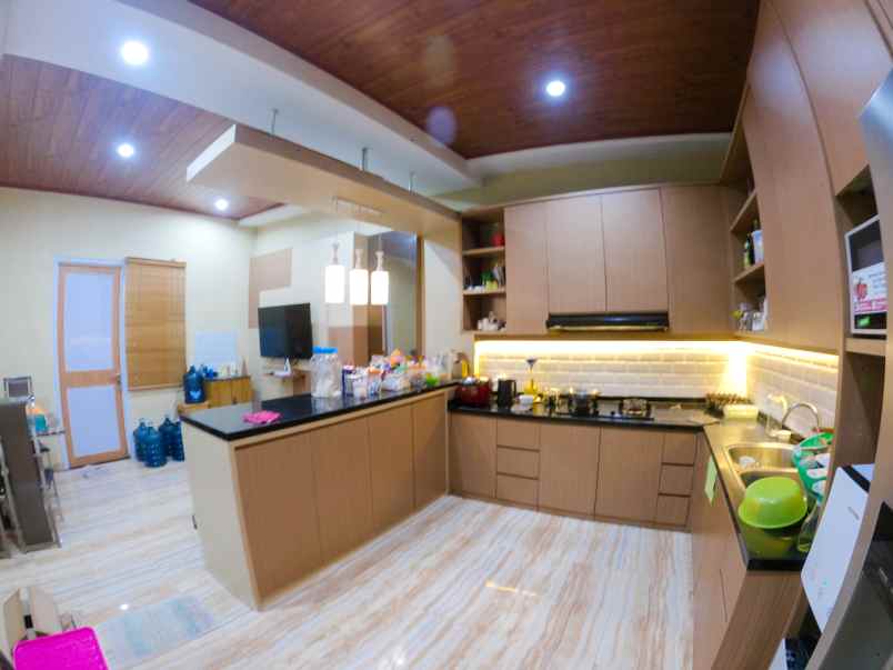 dijual rumah duta bintaro