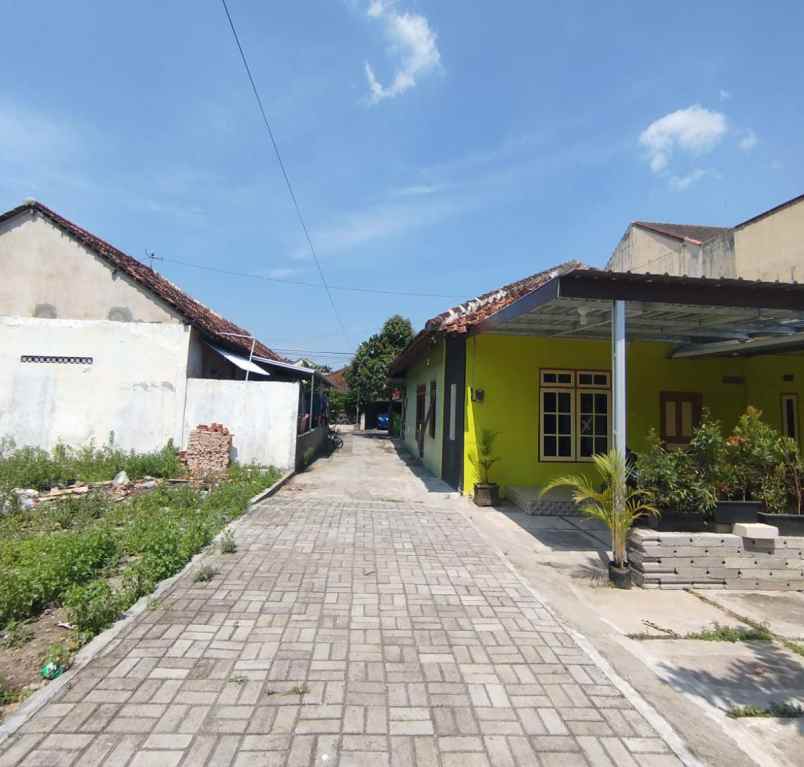 dijual rumah gembira loka zoo