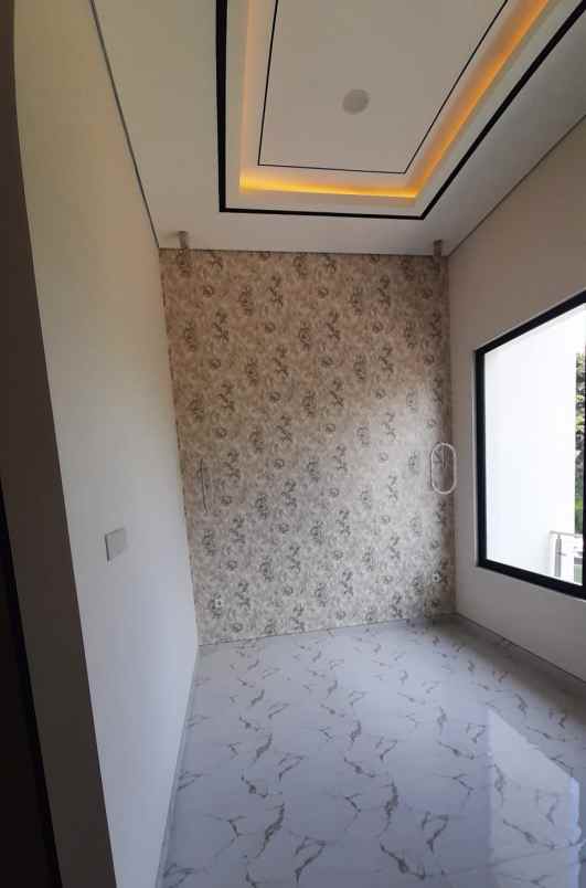 dijual rumah grand island cluster suvadiva