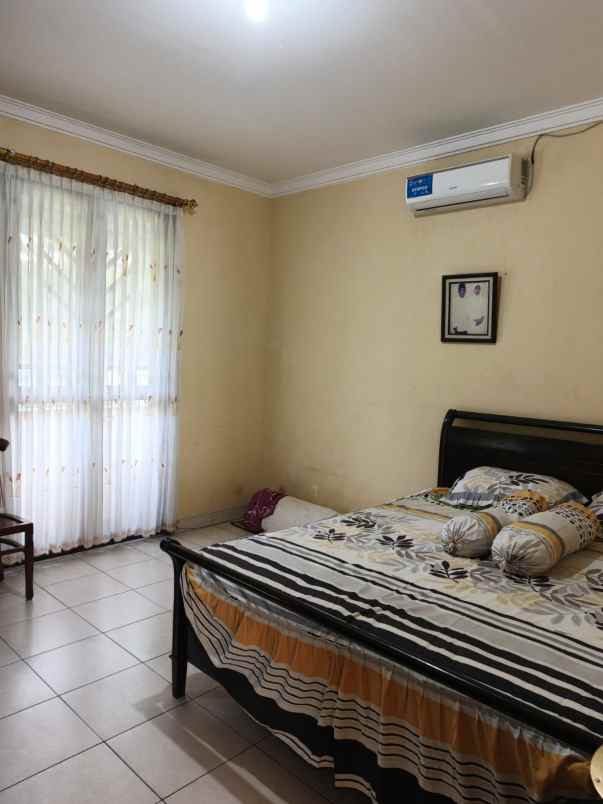 dijual rumah grand wisata bekasi