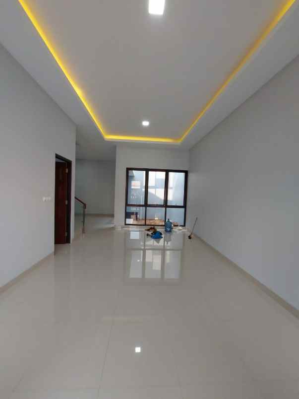 dijual rumah griya bintara loka bekasi
