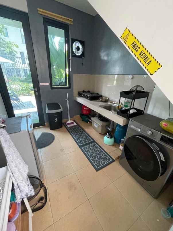 dijual rumah hook eonna cluster aerra bsd 3 lantai