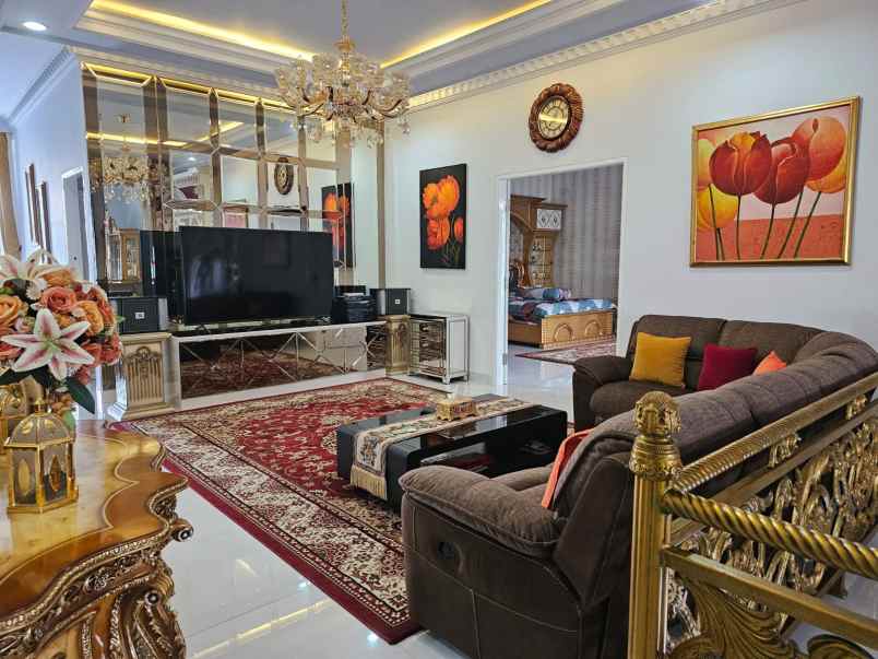 dijual rumah jakapermai