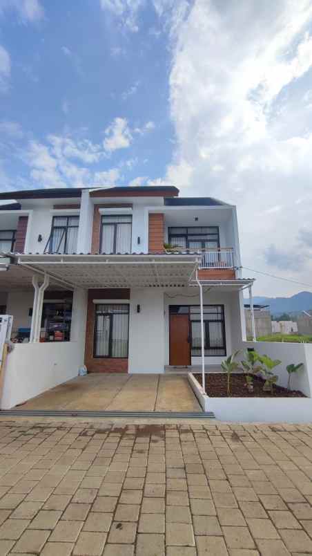 dijual rumah jalan alternatif kota