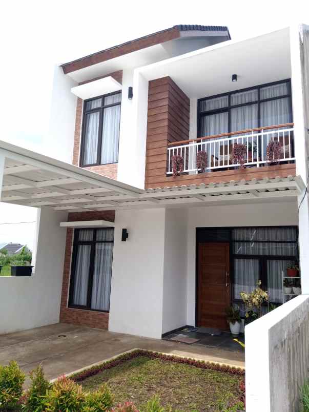 dijual rumah jalan alternatif kota