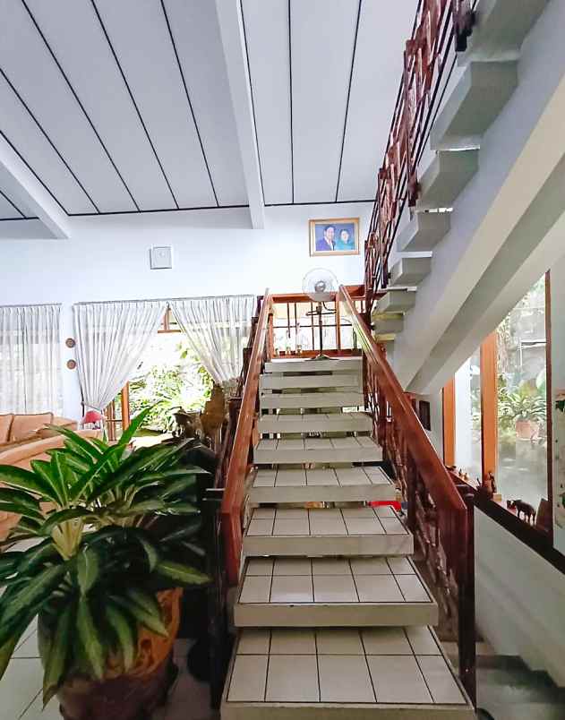 dijual rumah jalan raya joglo kembangan