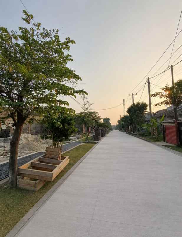 dijual rumah jalan raya megu cisoka