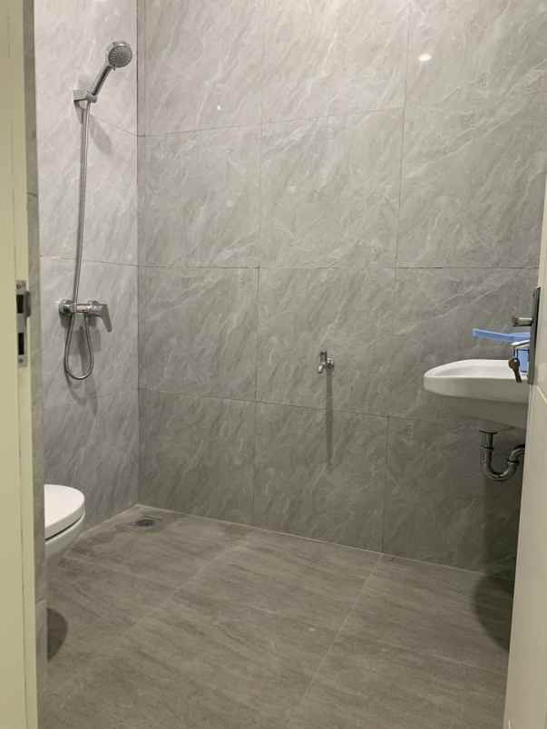 dijual rumah jalan rungkut harapan