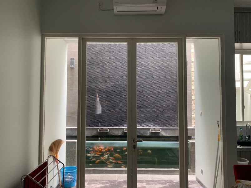 dijual rumah jalan rungkut harapan