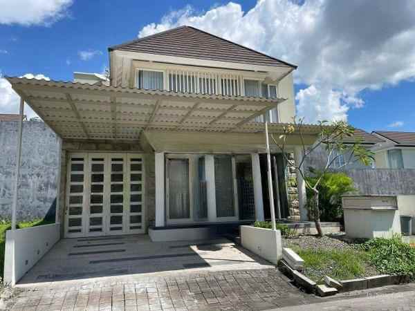 dijual rumah jalan stonegate citraland