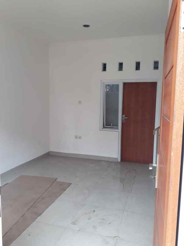 dijual rumah jatiasih kota bekasi