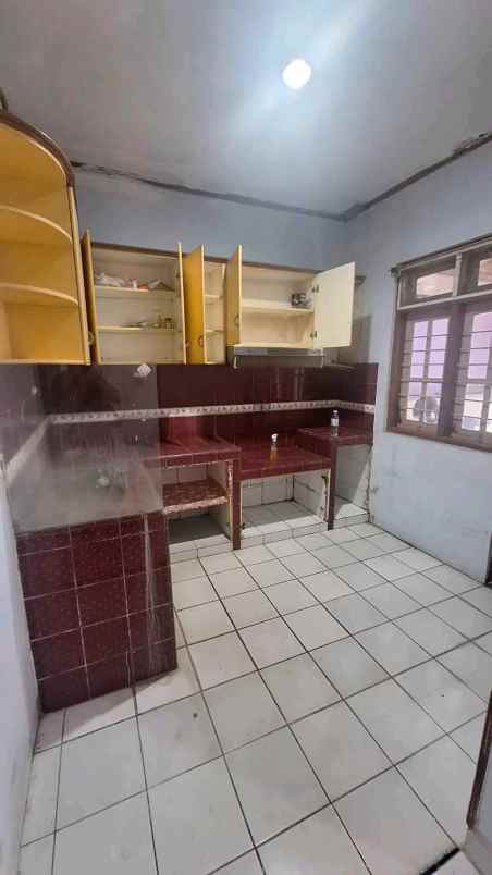 dijual rumah jatirejo