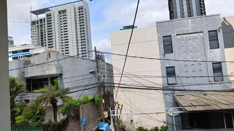 dijual rumah jl anggrek setiabudi karet