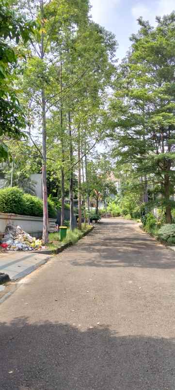 dijual rumah jl bukit pratama raya