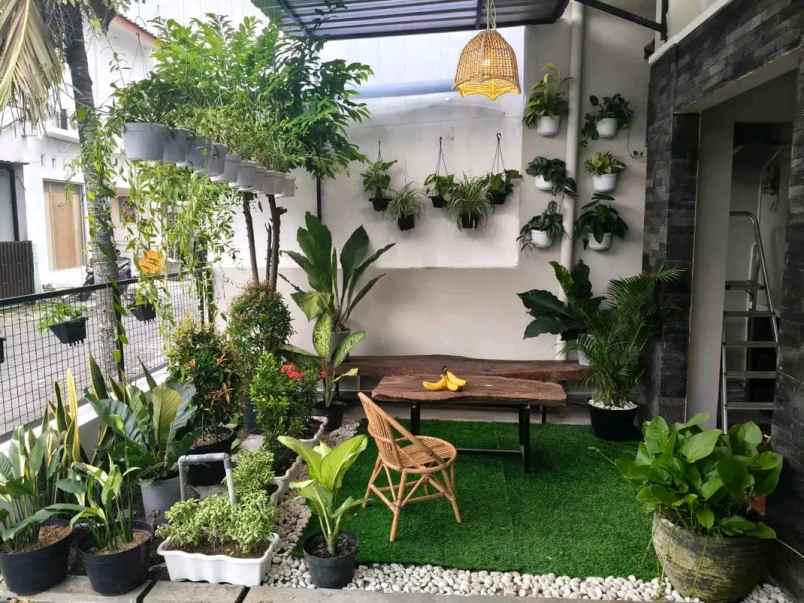 dijual rumah jl imogiri barat