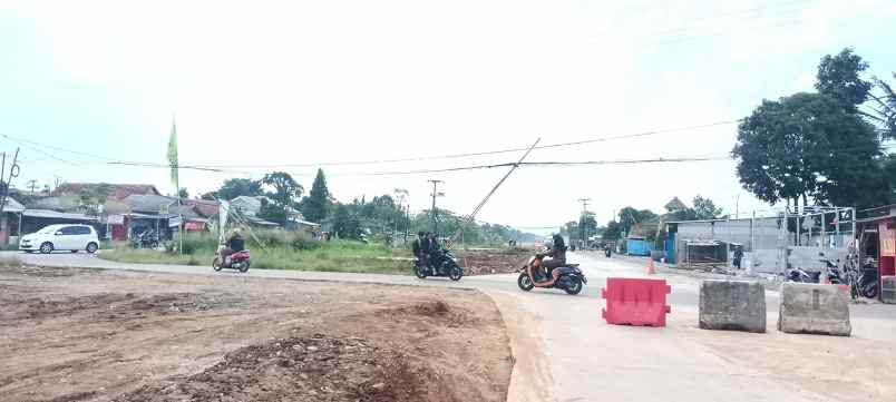 dijual rumah jl kantor desa susukan