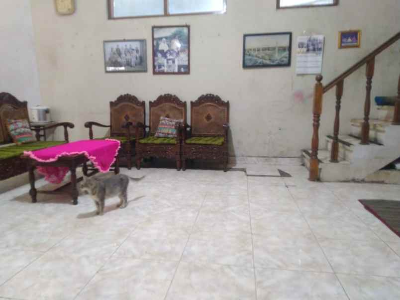 dijual rumah jl lombok bandung