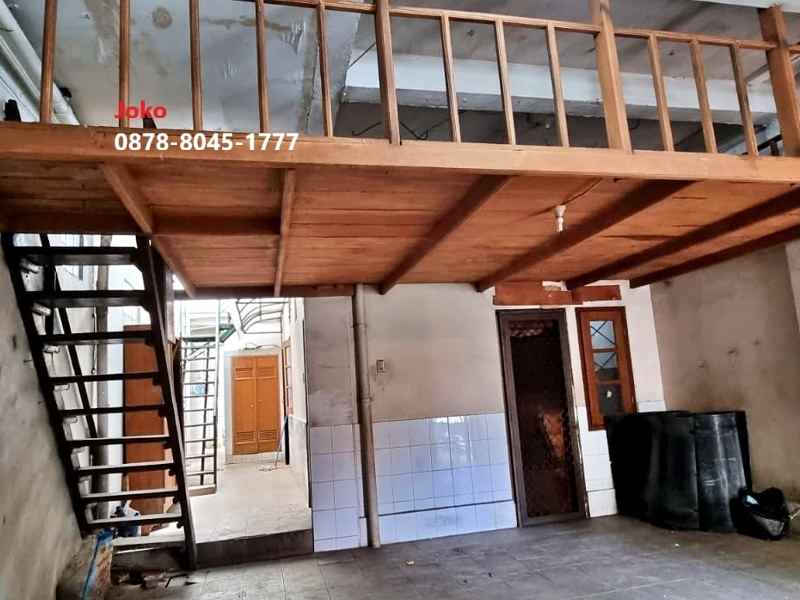 dijual rumah jl mampang prapatan