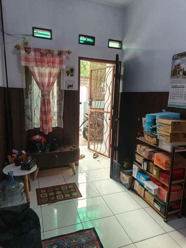 dijual rumah jl muara