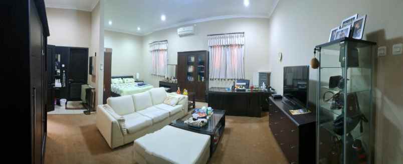 dijual rumah jl otsita tarogong kidul garut