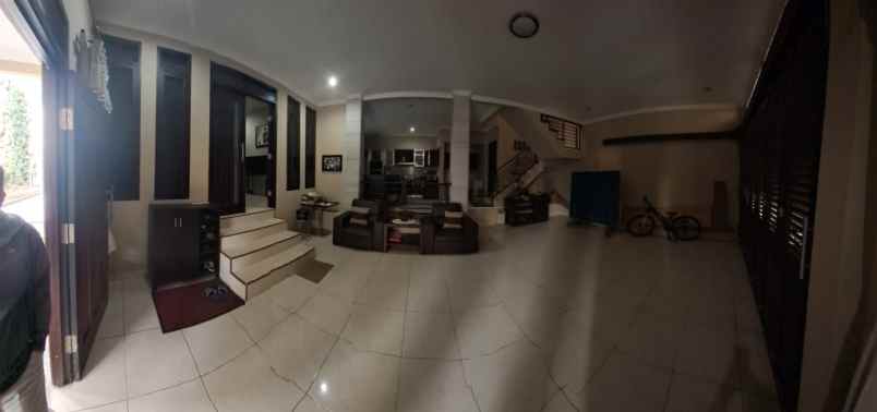 dijual rumah jl otsita tarogong kidul garut