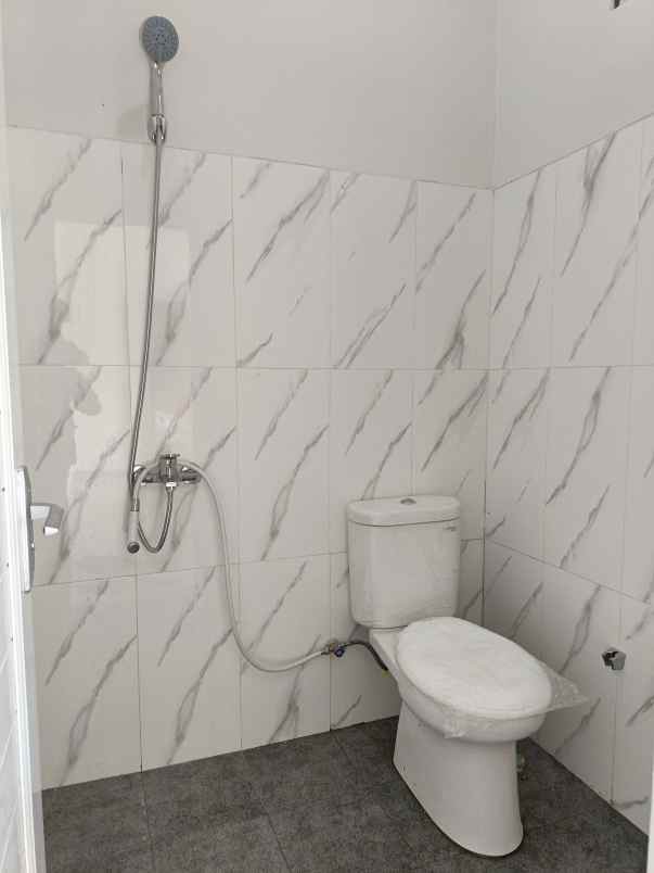 dijual rumah jl padasuka atas