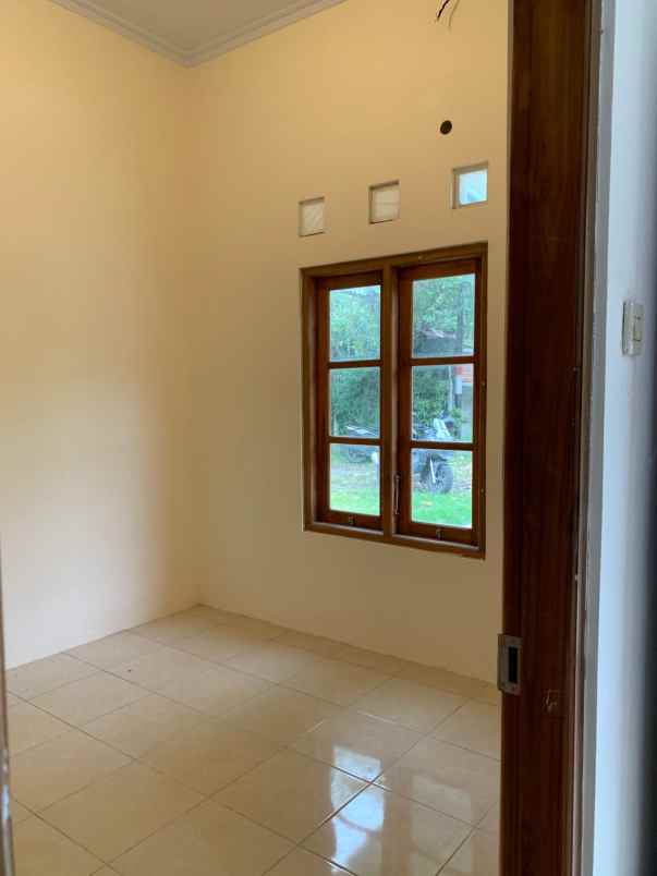 dijual rumah jl palagan km 12