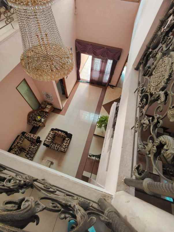 dijual rumah jl raya suhat lowokwaru malang