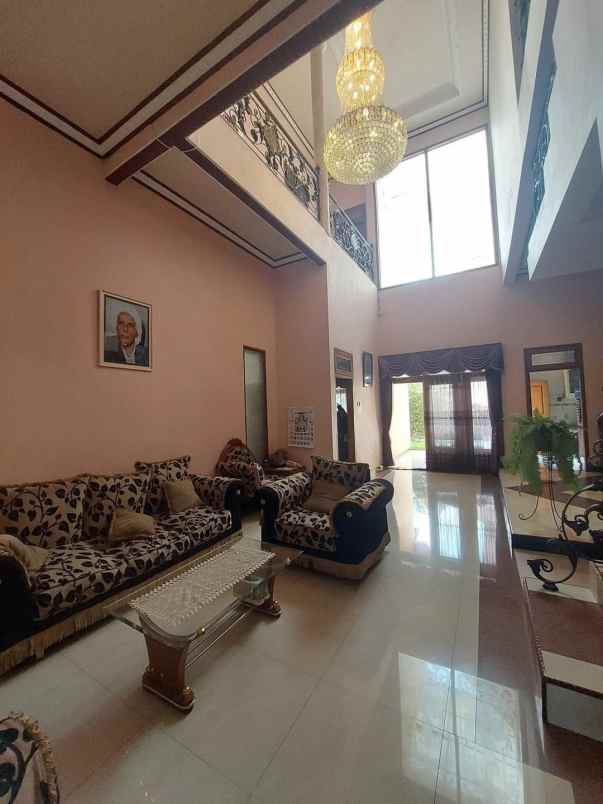 dijual rumah jl raya suhat lowokwaru malang