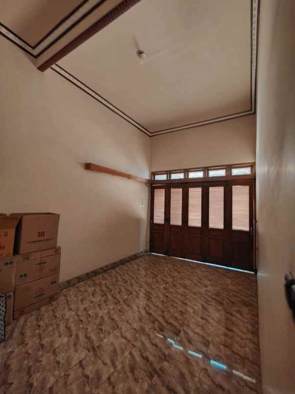 dijual rumah jl raya suhat lowokwaru malang