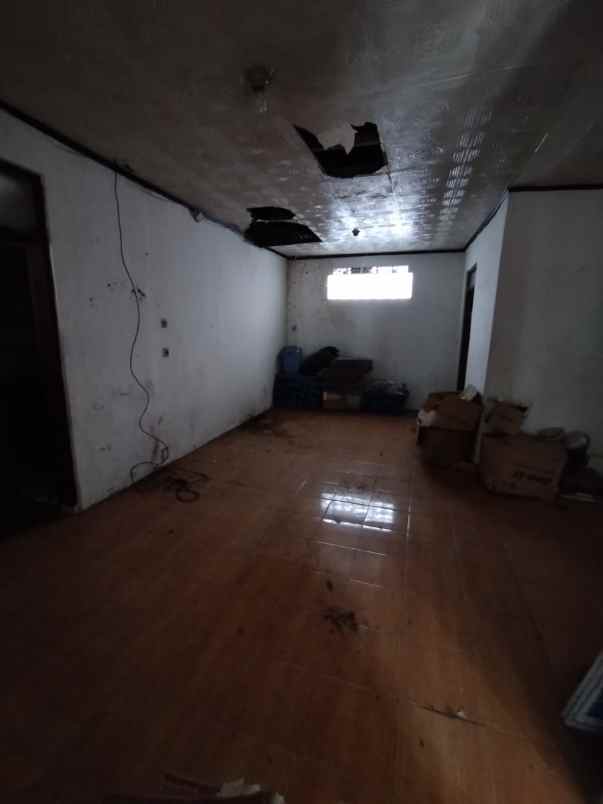 dijual rumah jl saturnus tengah dekat